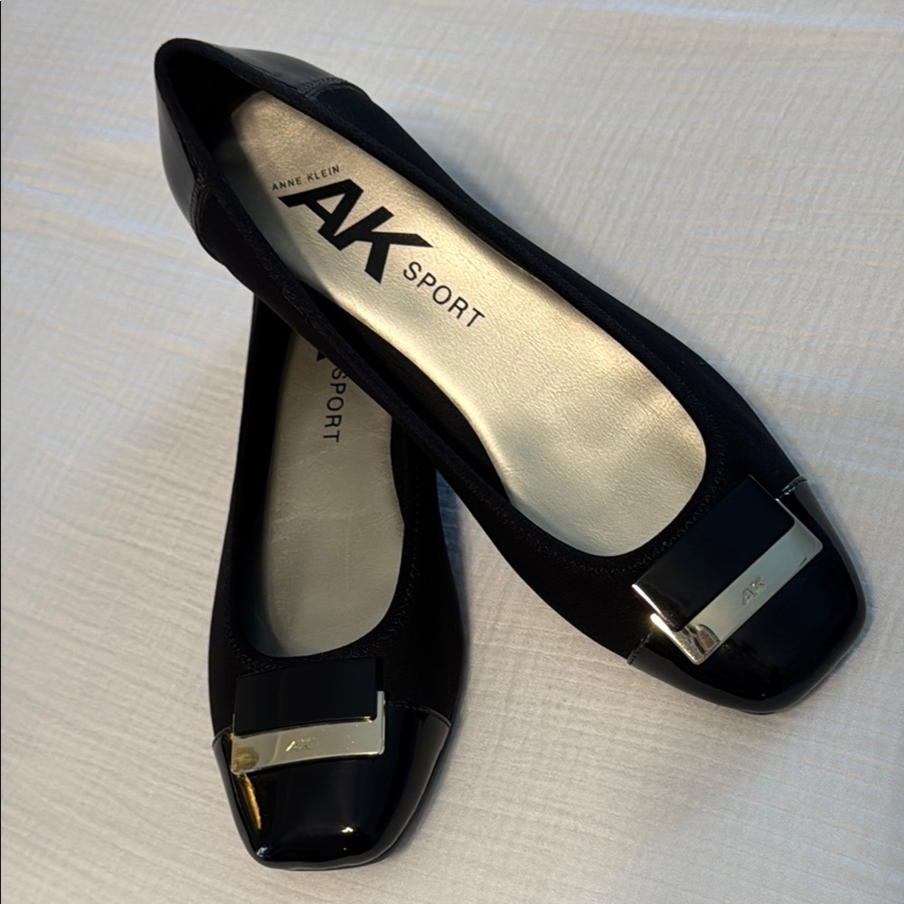 Anne Klein Sport Akuna Black Flats